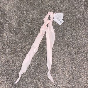 Lululemon hair scarf scrunchie